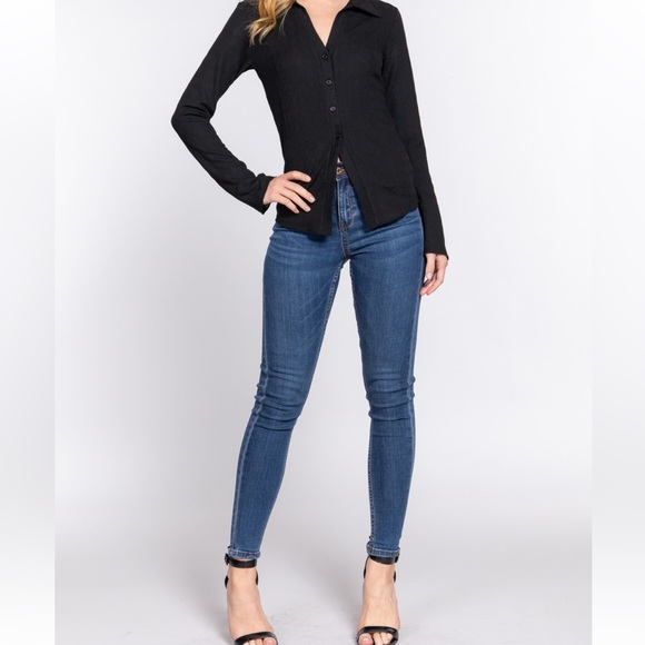 Long Sleeves Button Down Textured Knit Shirt - Picture 4 of 4